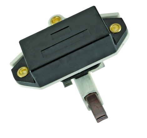 REGULADOR MERCEDES 24V TRES TORNILLO (AUTOBUS SCANIA 1197311315)