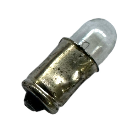 BOMBILLO 1 CONTACTO T/BALA BASE METAL
