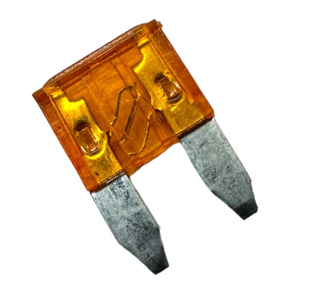 Fusible Mini Cuchilla Automotriz 5 Amperios ISKRO